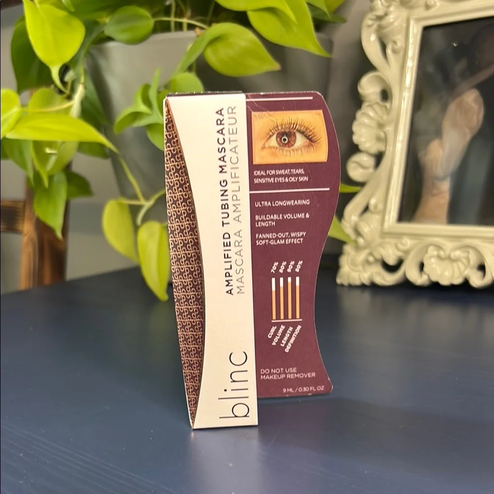 INC International Concepts Gray Mascara for Bold Lashes